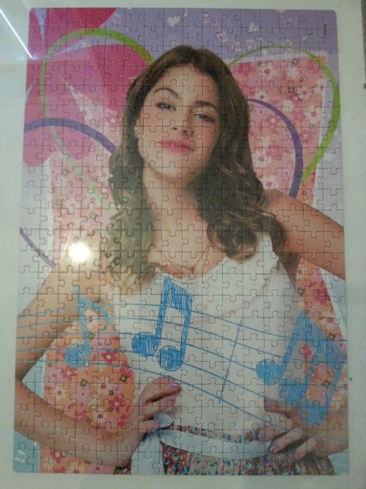 Puzzle Violetta dla dziewczynki