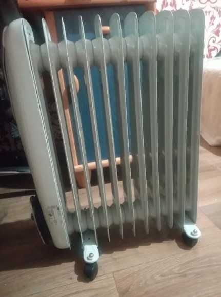 Продам качественный масляный обогреватель Bomann