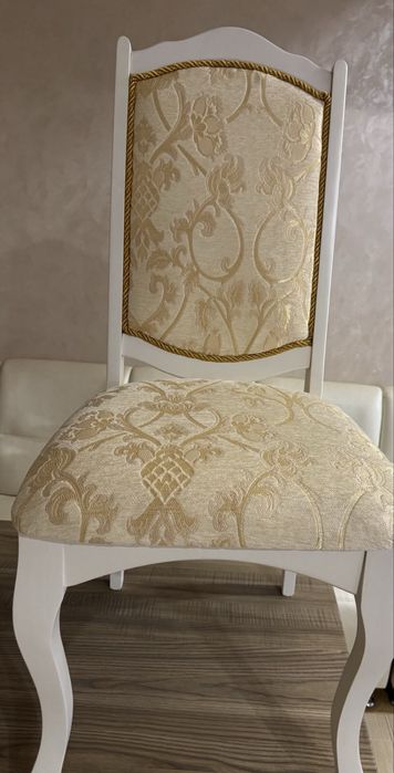 Продам крісло обіднє
