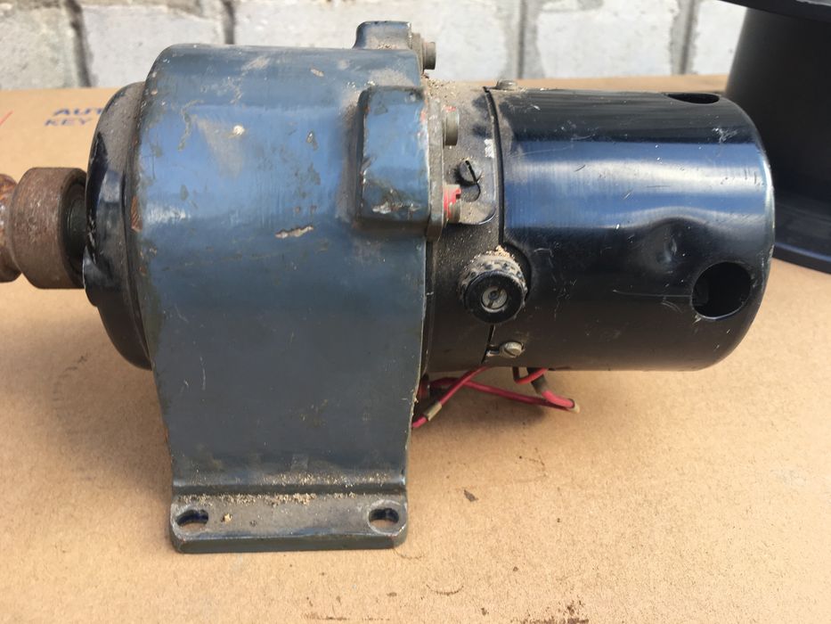 Электро двигатель сл - 370 м ссср