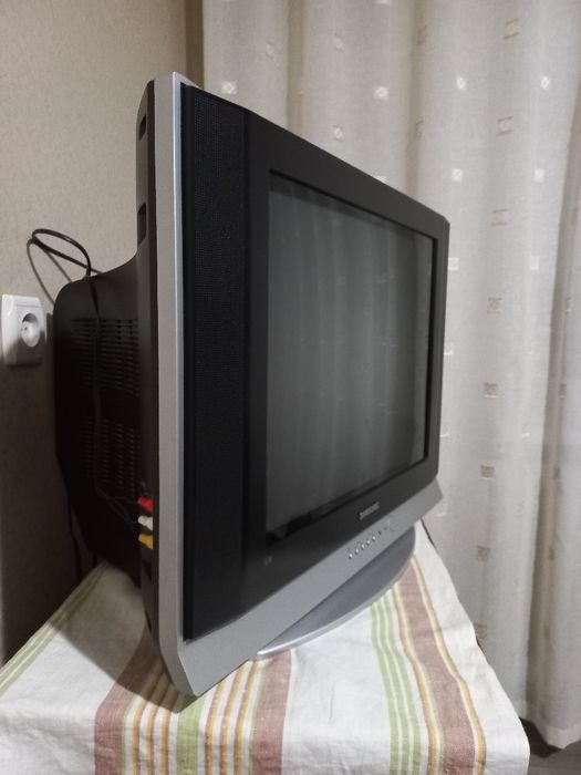 Телевизор Samsung