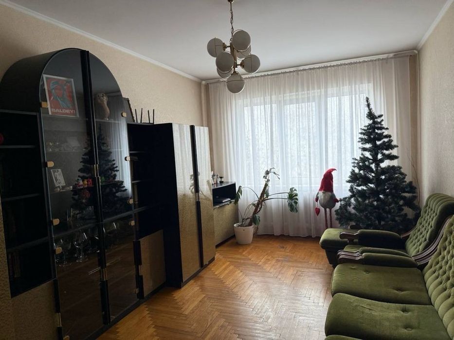 Продаж 3к квартири в класному районі!