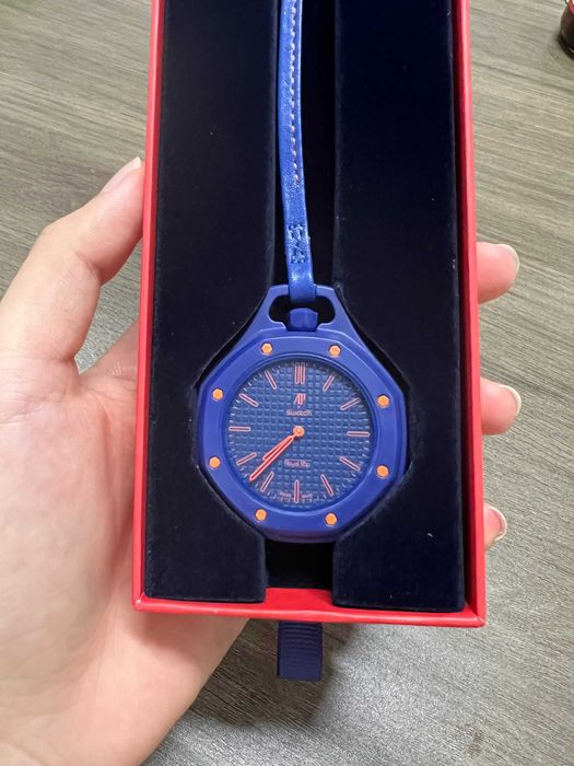 Swatch AP Orenji Hachi SSX03L103N– granatowy Lépine, 8 pomarańczowych śrubek