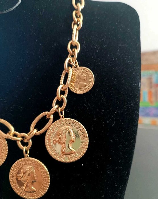 Colar das 5 medalhas