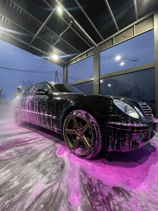 Mercedes benz E-class W211