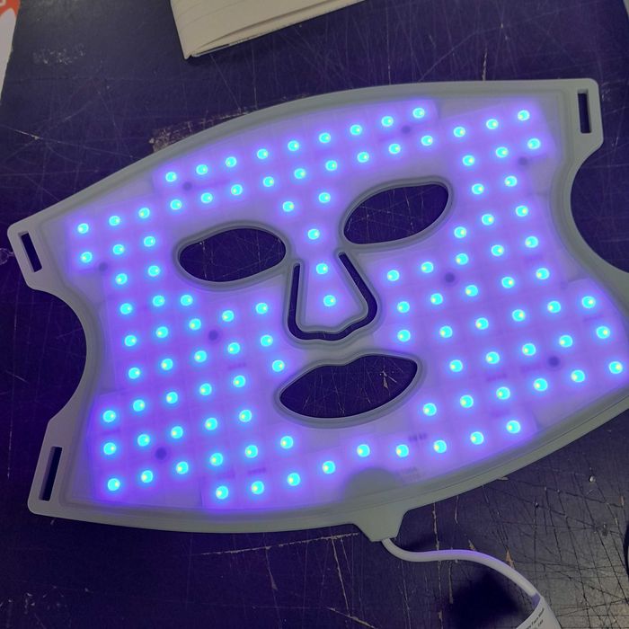 Світлодіодна маска для обличчя Nanoleaf LED Light Therapy Face Mask (7 режимів)