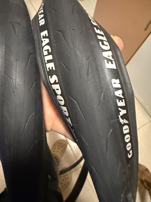 Pneus ciclismo estrada goodyear sport