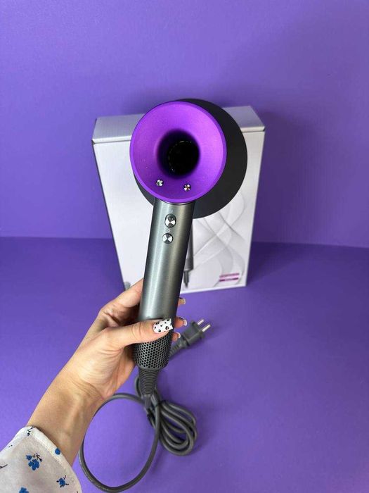 Постачальник товарів техніки AirPods, Watch, Marshall, Фени, Зарядки