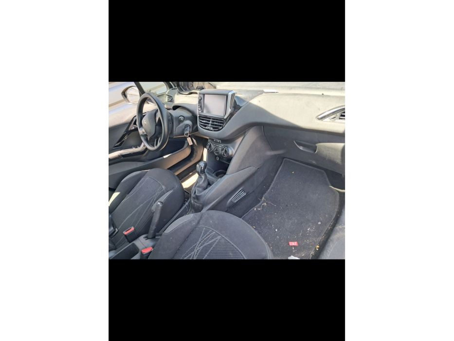 Lote Peugeot 208 e Citroen C3 1.4 hdi acidentados