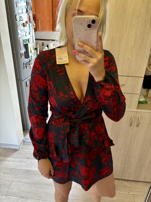 Sukienka mini w kwiaty