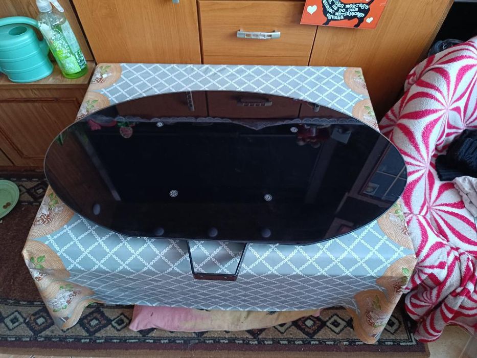 Wieszak/maskownica tv