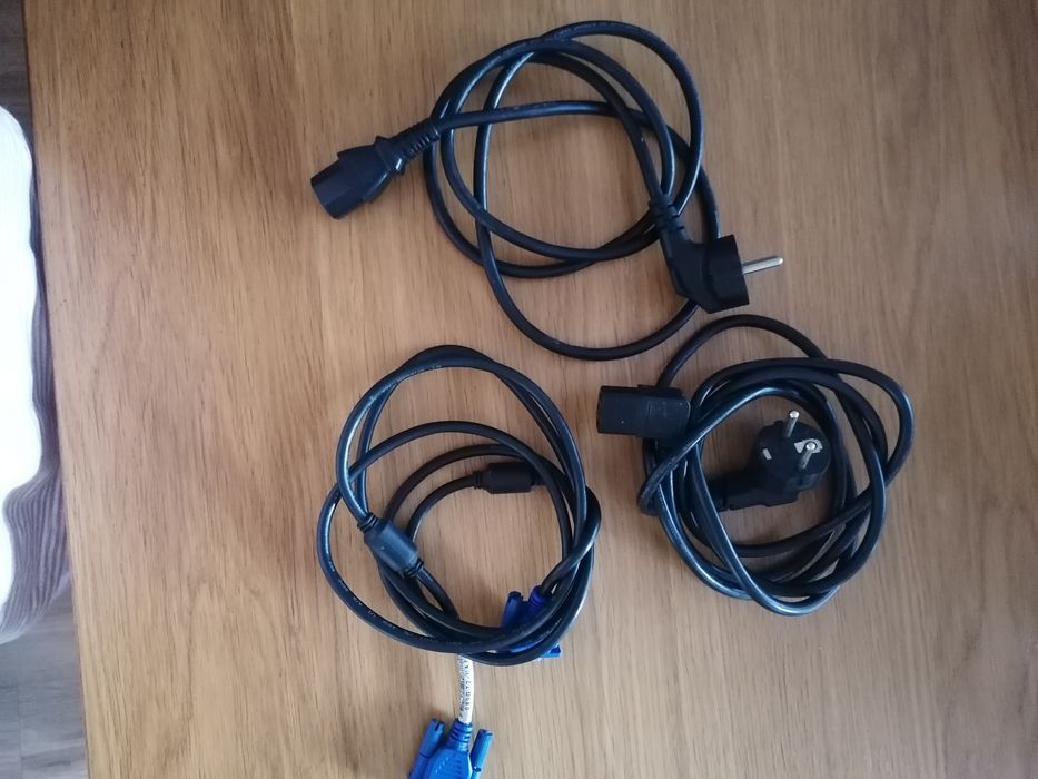 Vários fios usados