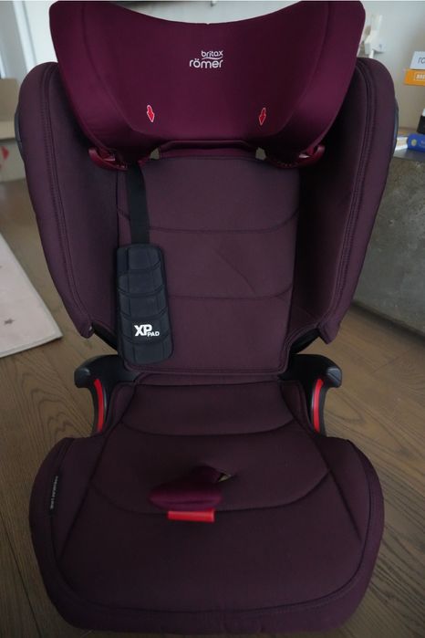 Britax Römer Kidfix III S ISOFIX (Burgundy Red) дитяче автокрісло 15–36 кг
