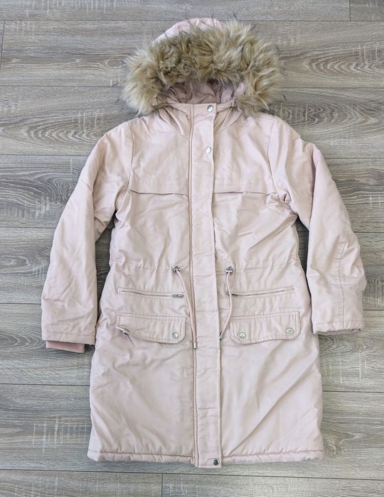 Куртки зимові на дівчинку