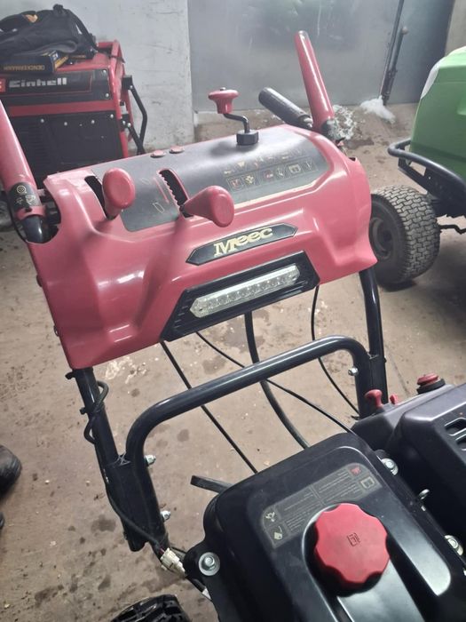 Odsniezarka do śniegu 13 koni bardzo mocna .