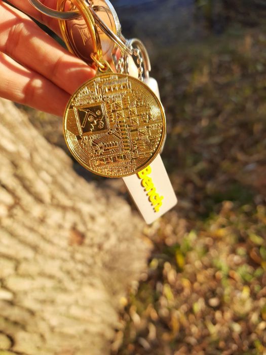 Подарок Биткоин Брелок