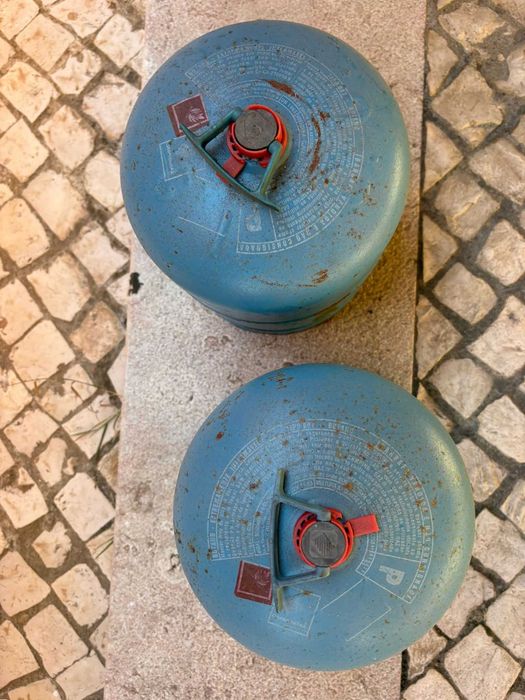 Duas garrafa de gás 2,75kg- Campingaz
