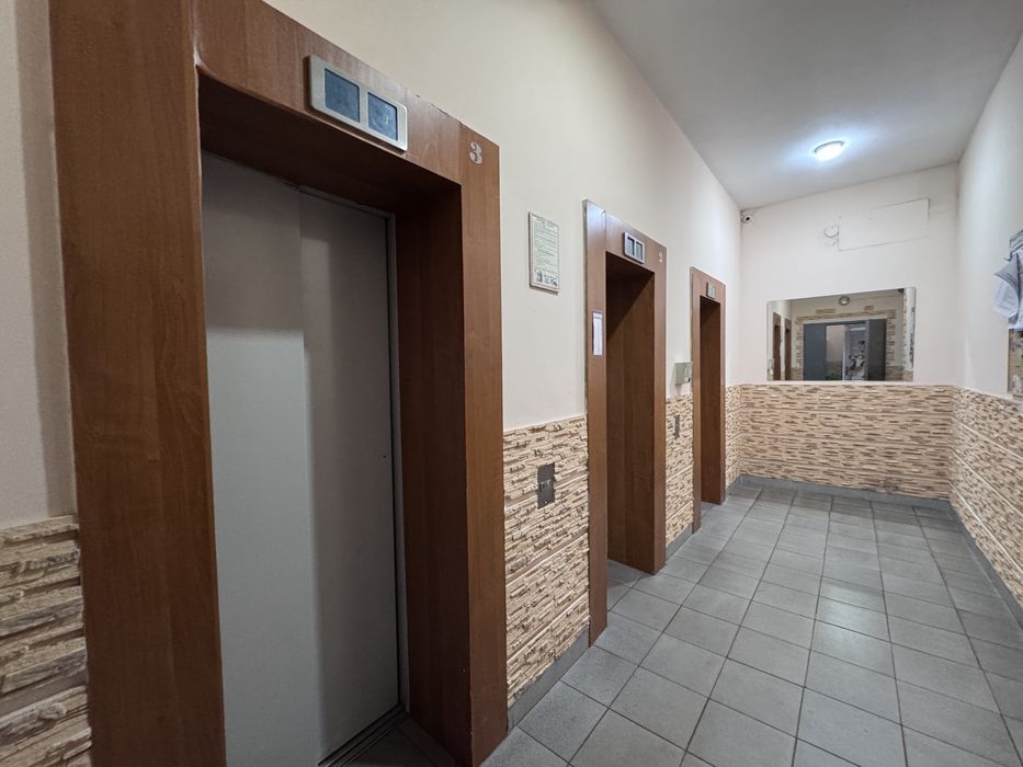 Простора 1к квартира 60м2