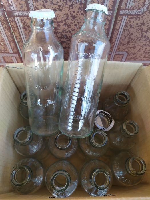 Пляшки для дитячого харчування 200 мл, вінтажні