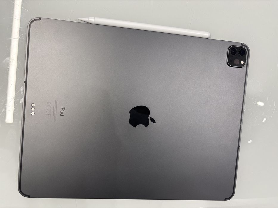 Apple iPad PRO 12,9” A2232 Wi-Fi + Cellular (LTE)/ + GRATIS Pencil USB-C