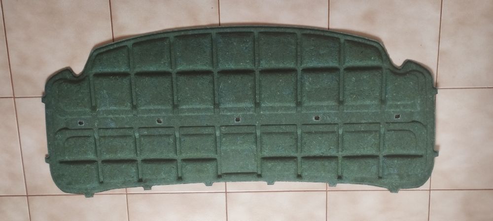 Шумоізоляція капота VW Passat b7 b6 Jetta Audi Octavia Superb Caddy To