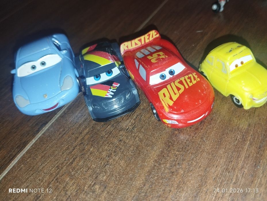 Mattel тачки літачки