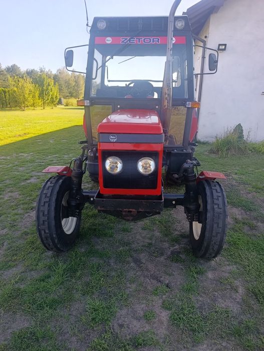 Ciągnik rolniczy Zetor 7211