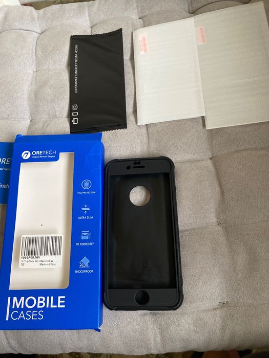 Etui plus szybki ochronne: 12x6,8 cm jedna sztuka 5,8x10,4 dwie sztuki plus etui na telefon .