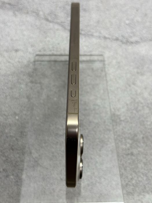 Apple iPhone 16 Pro Max 512Gb Desert Titanium Gold Neverlock АКБ 90%