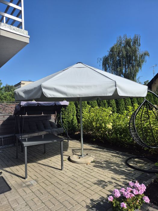 Parasol ogrodowy