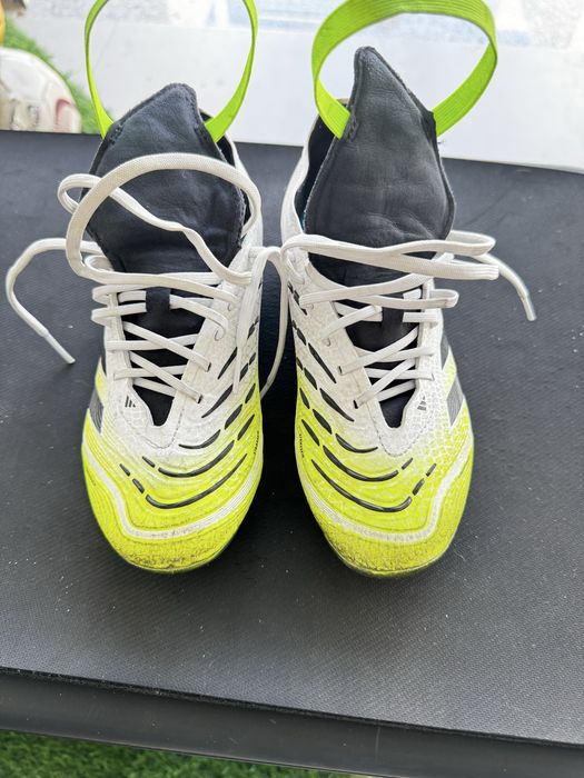 Botas de futebol criança Adidas Pedator