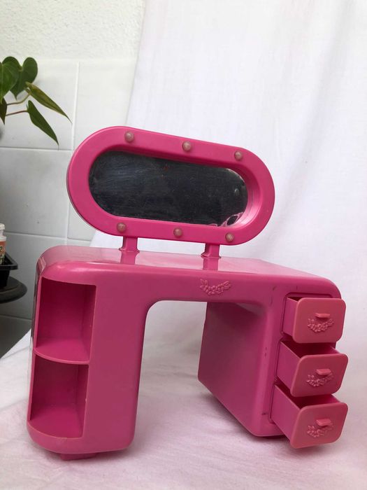 Mobilia de quarto para bonecas