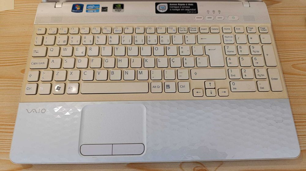 Portátil Barato Sony Vayo Branco i3 2.30GHz 8GB RAM