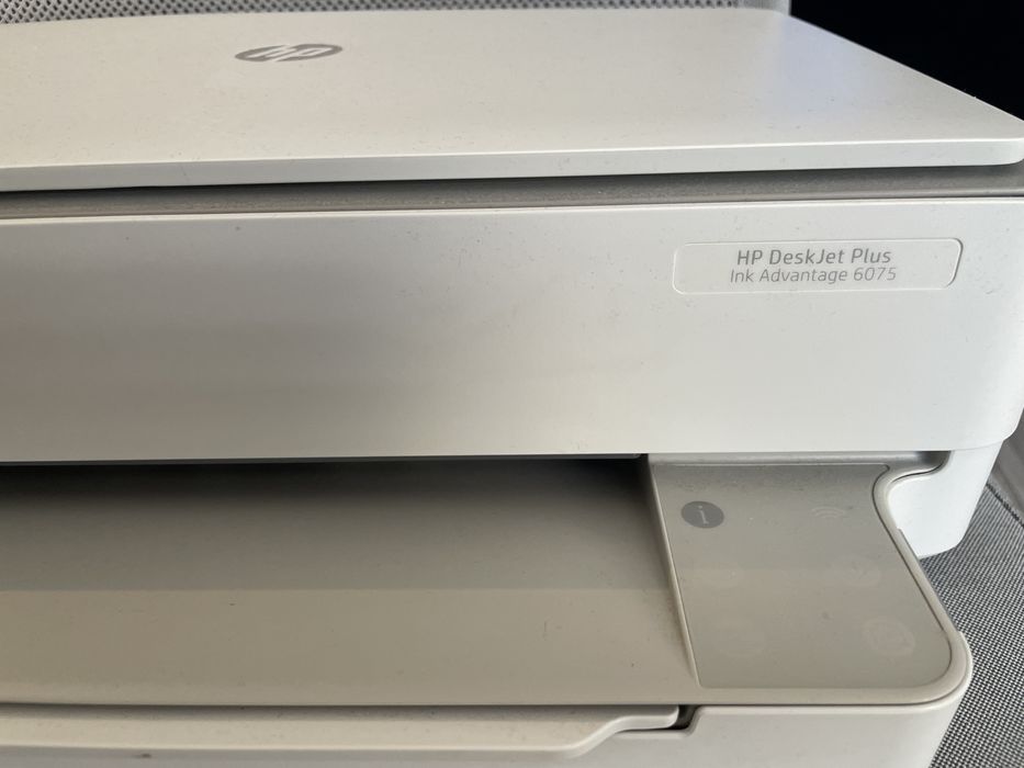 HP DeskJet Plus Ink Advantage 6075