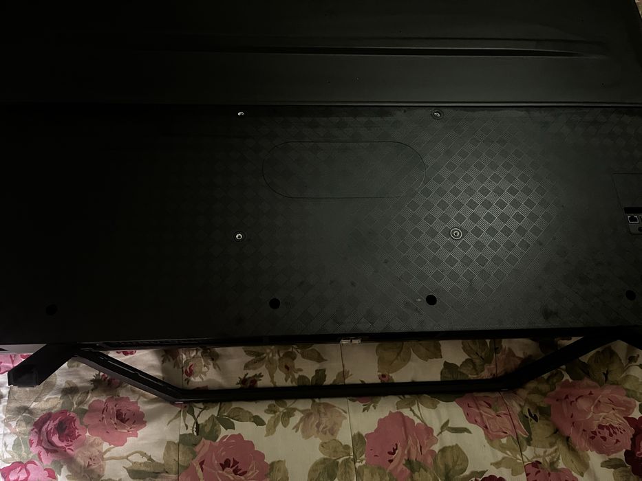 TV hisense 40 polegadas, smart LED full HD como novo