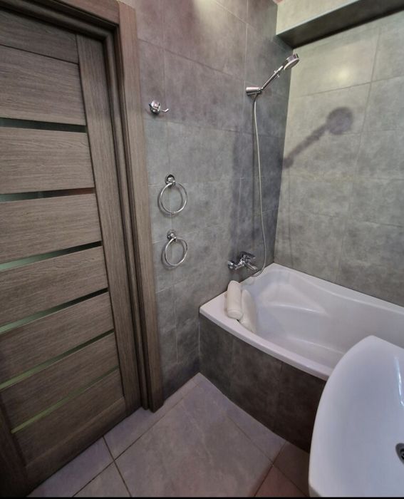 Продам 3х кімнатну квартиру у центрі міста, Майдан Волі