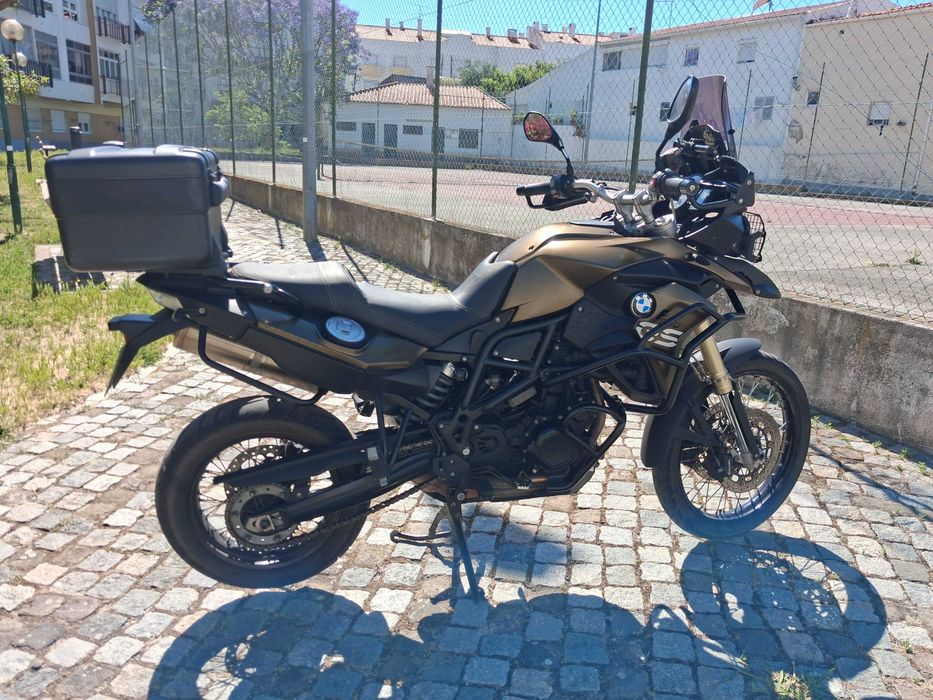 GS 800f  2012 bom estado