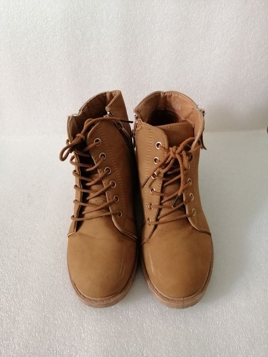 Buty, botki, traperki