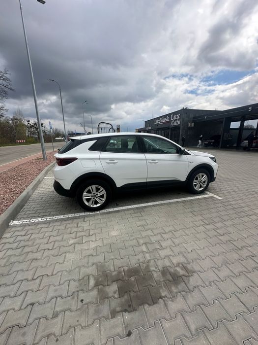 Opel Grandland в ідеальному стані