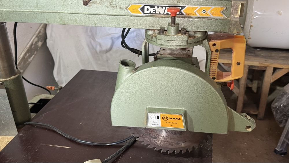 Serra circuladora DeWalt
