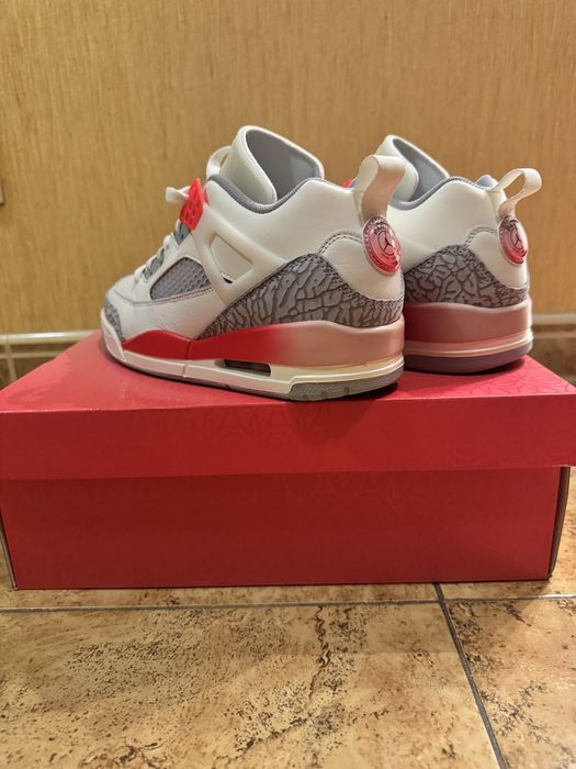 Чоловічі кросівки Jordan Spizike Low Psg HF8827-100