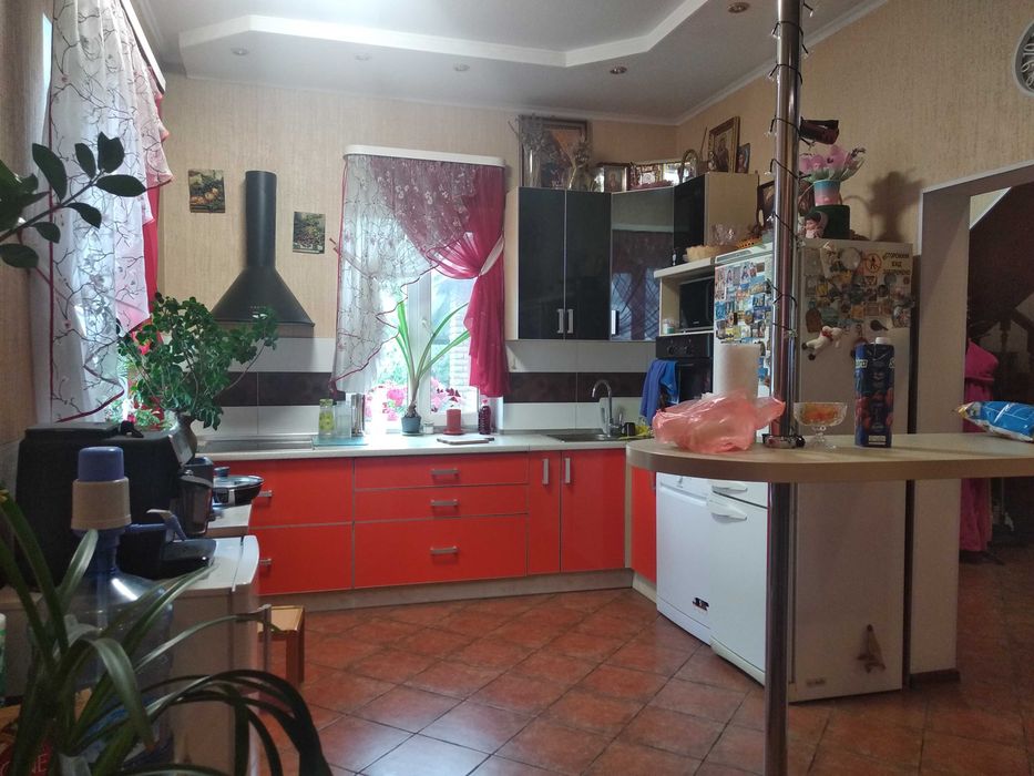 Продаж будинку в с.Троєщина