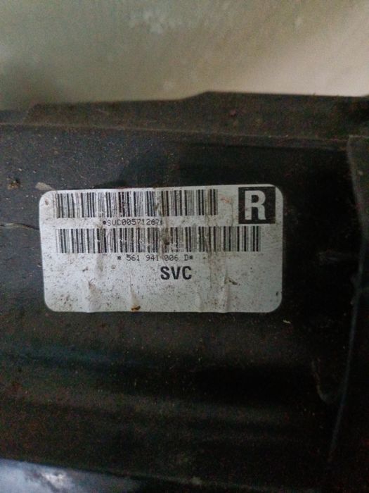 Продам праву фару Passat USA b7 оригінал під відновлення!