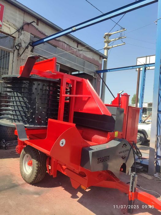 Нова модель KARADAS TR-9001   Гарбузовий комбайн для збирання гарбуза