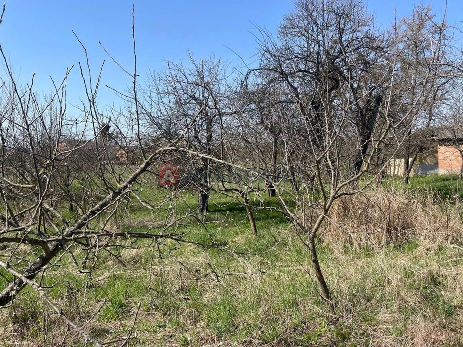Продам земельну ділянку