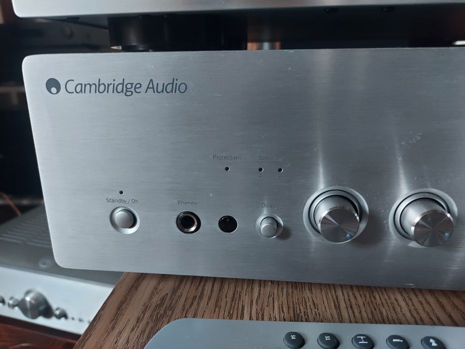 Wzmacniacz Cambridge Audio Azur 651A  stan super