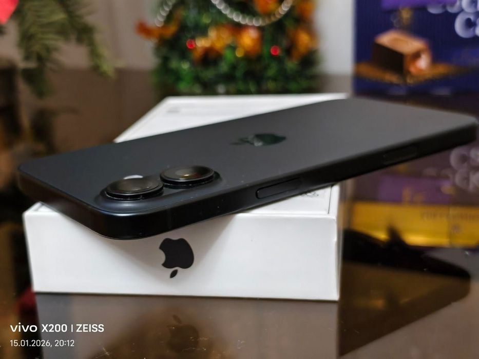 iPhone 16 Plus в отличном состоянии