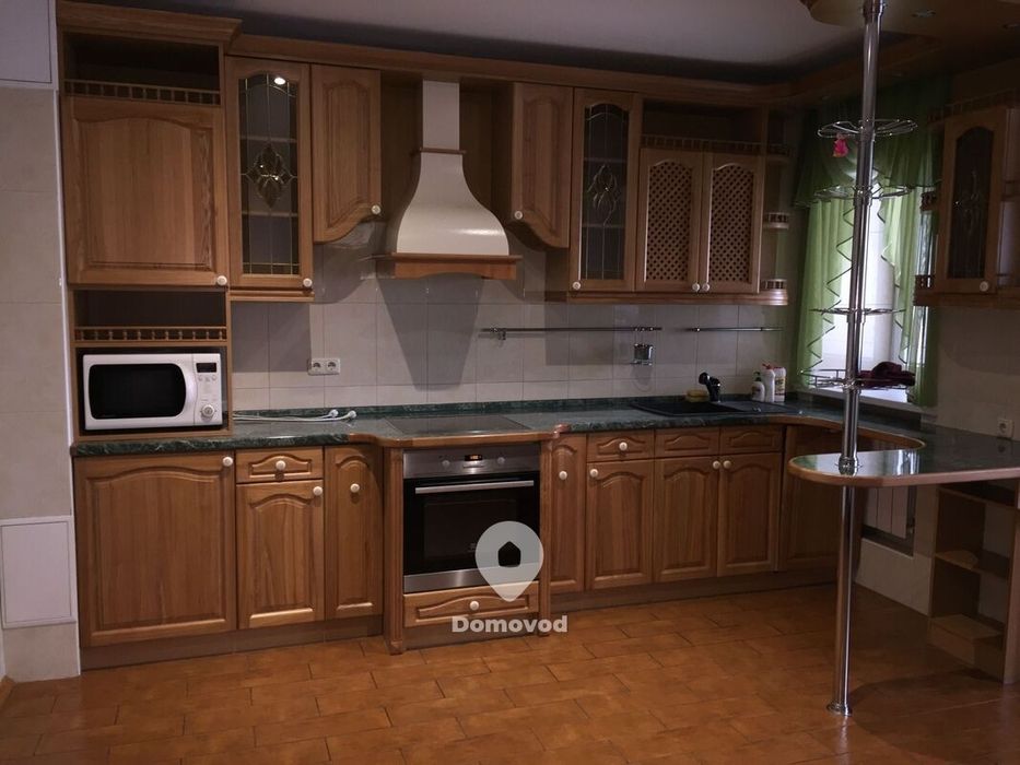 Сдам 3К-Квартиру, пр. Героев Харькова 128, м. Малышева 10мин. шагом.