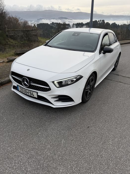 Mercedes A180D AMG apenas 70 mil klm
