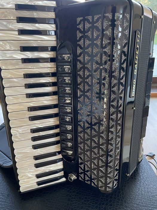 Akordeon Dino Baffetti - perfekcyjny stan!